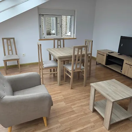 Apartment 4 *
